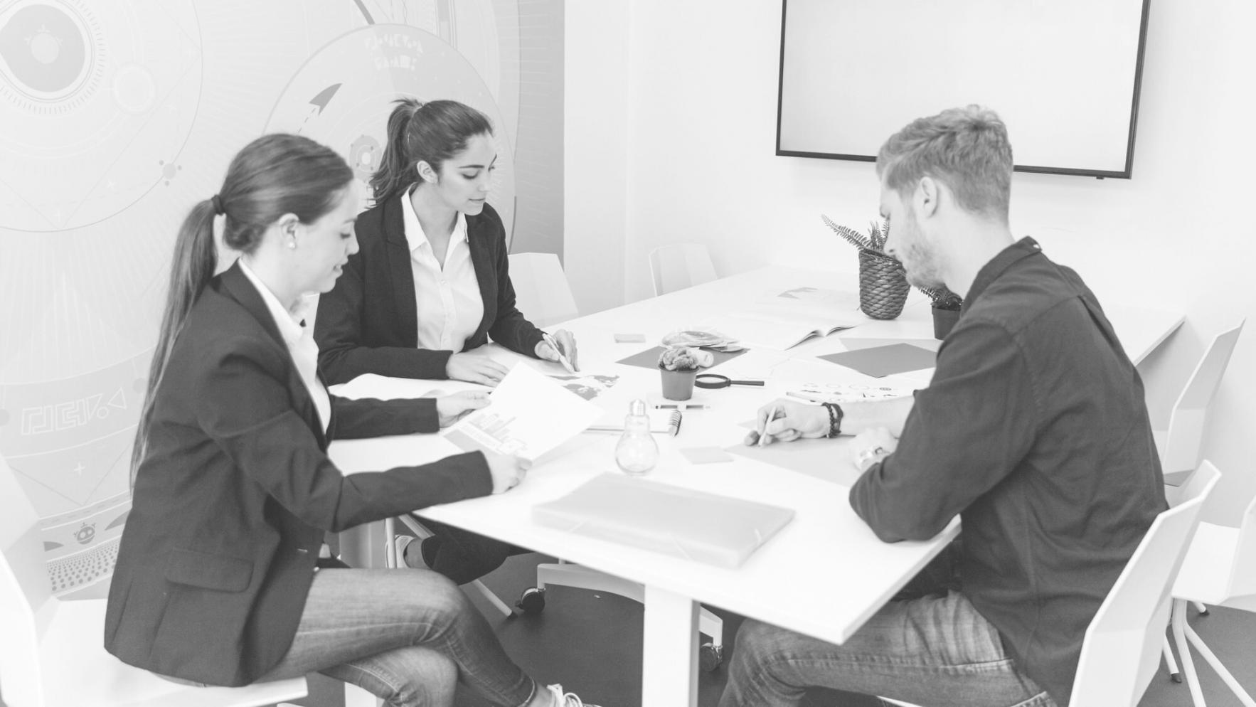 Lernende in Diskussion